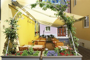  City Hotel  Шопфхайм